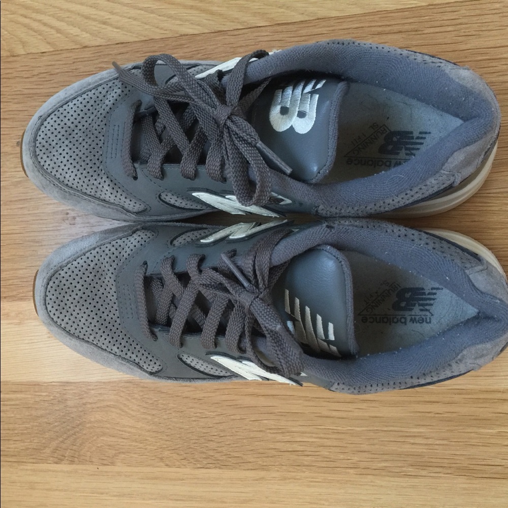 Women’s new balance 530 8.5